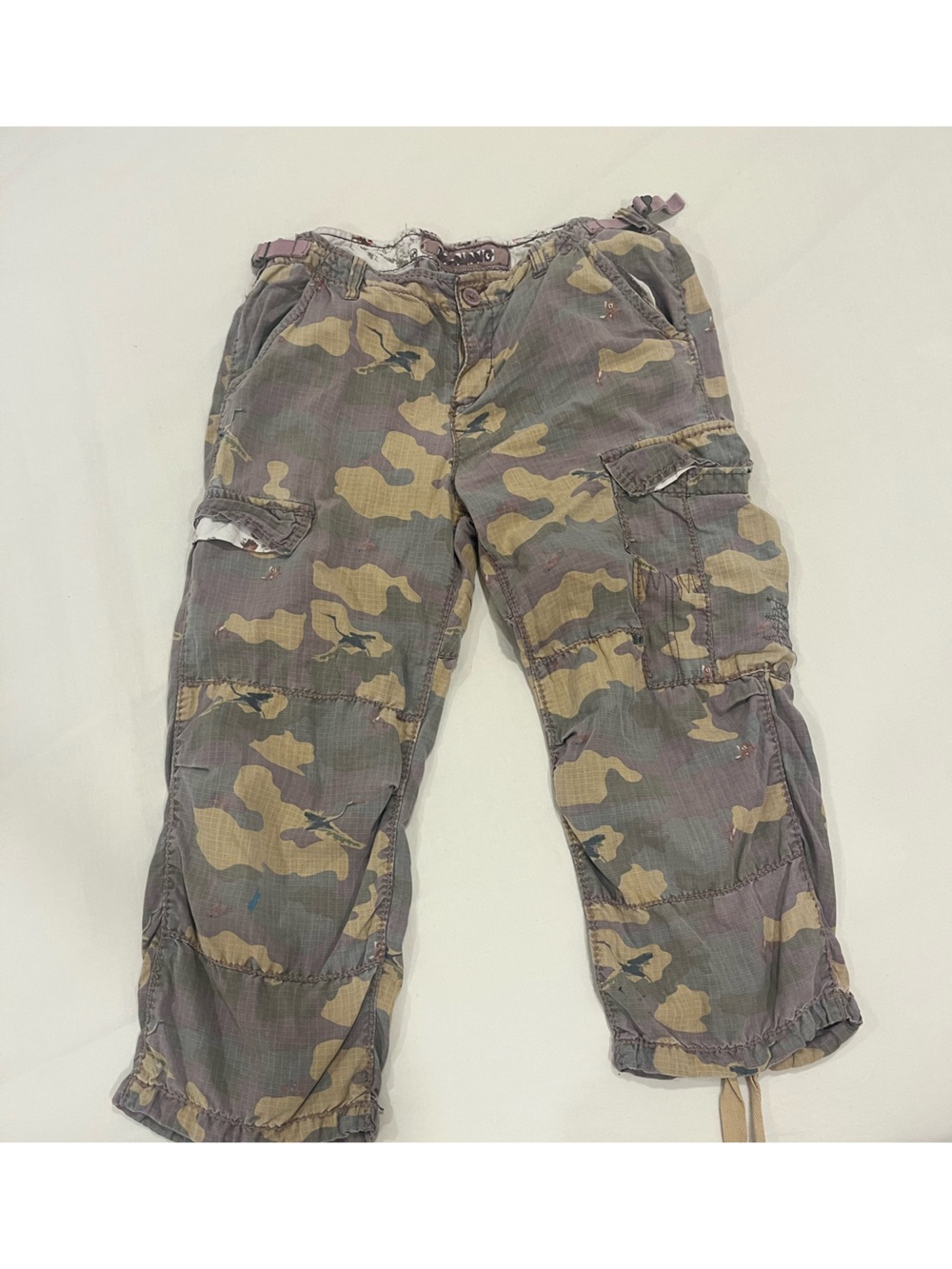 Vintage Y2K Da-Nang Camo Cargo Capri Pants